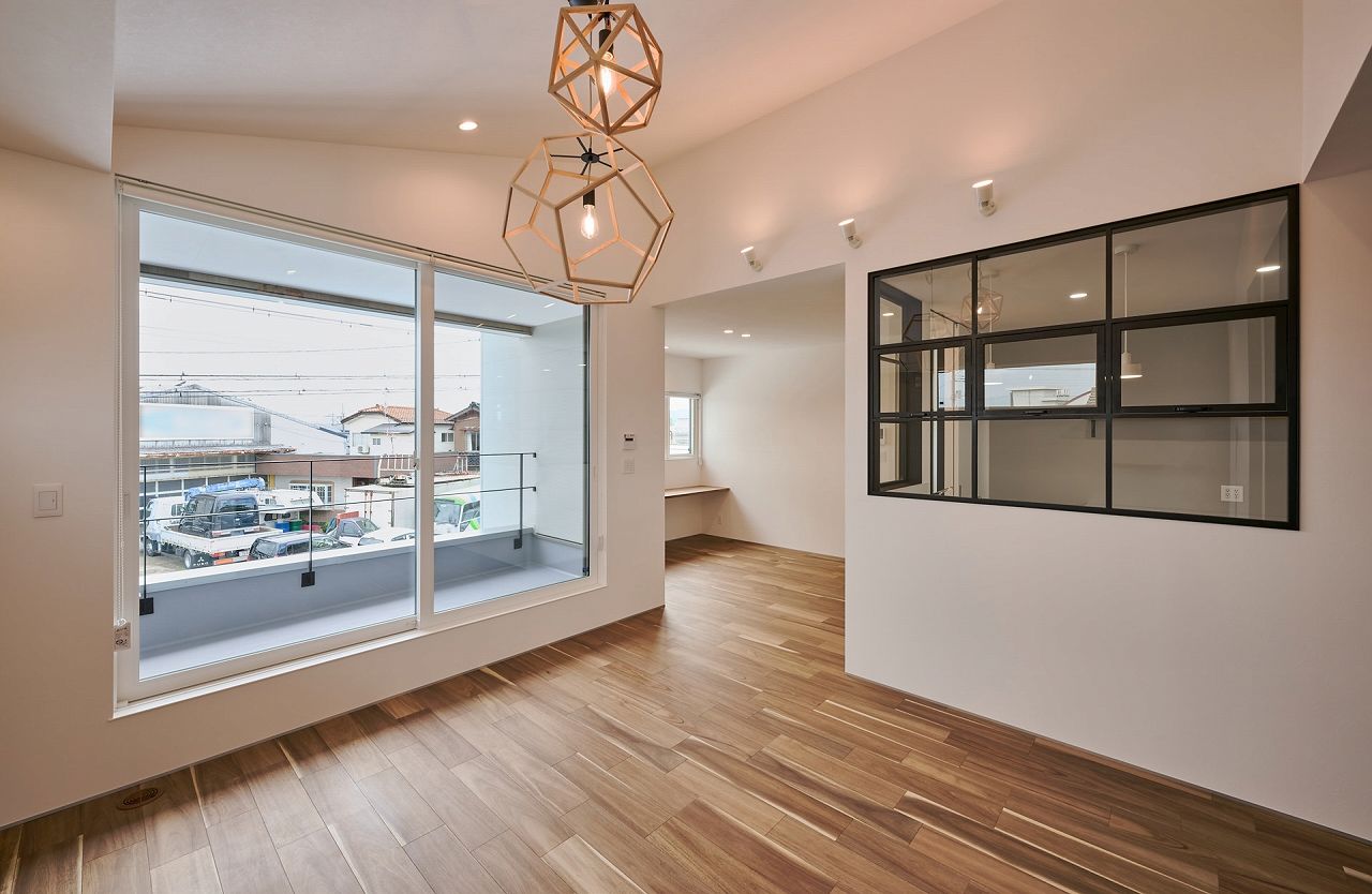 ダイケンアーキテクツ 視線を気にしない2階リビングの住まいの建築実例画像4