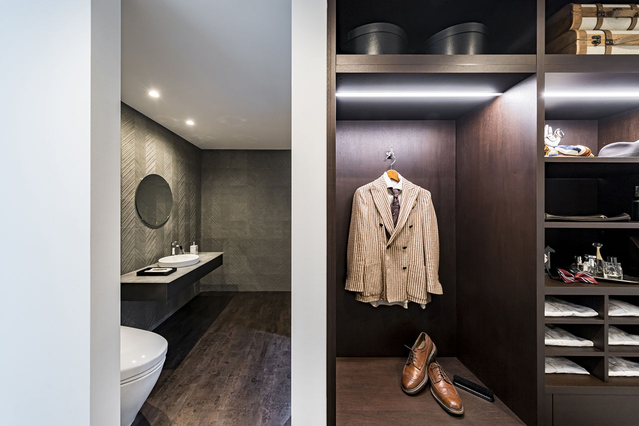 Lien建築設計(旧サロンナビ) 【ガレージ】趣味を暮らしの一部とし、心豊かに過ごせる空間。愛車をより身近に感じられるガレージハウスの建築実例画像3