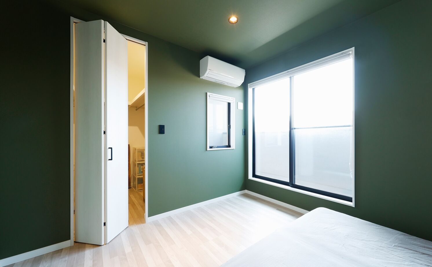 Lien建築設計(旧サロンナビ) 【2000万円台/間取り図有】回遊動線で日々の生活がもっとスムーズに。開放的な吹抜けリビングの住まいの建築実例画像17