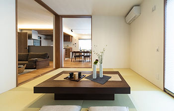 成友建設 【3200～3299万円×耐久性】LDKと和室を一体化し、どこにいても家族の様子が見渡せる住まいの建築実例画像5