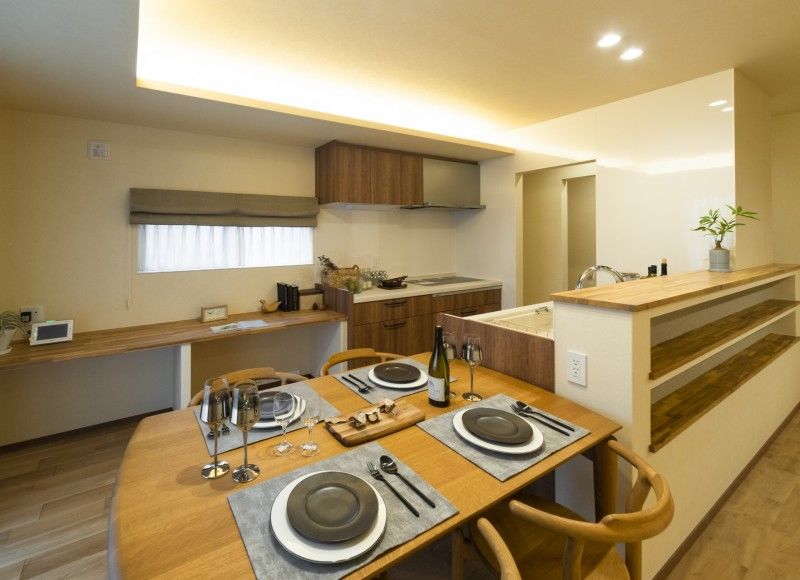 成友建設 【4000万円台/高岡市/大開口】old and new wisdomの建築実例画像3