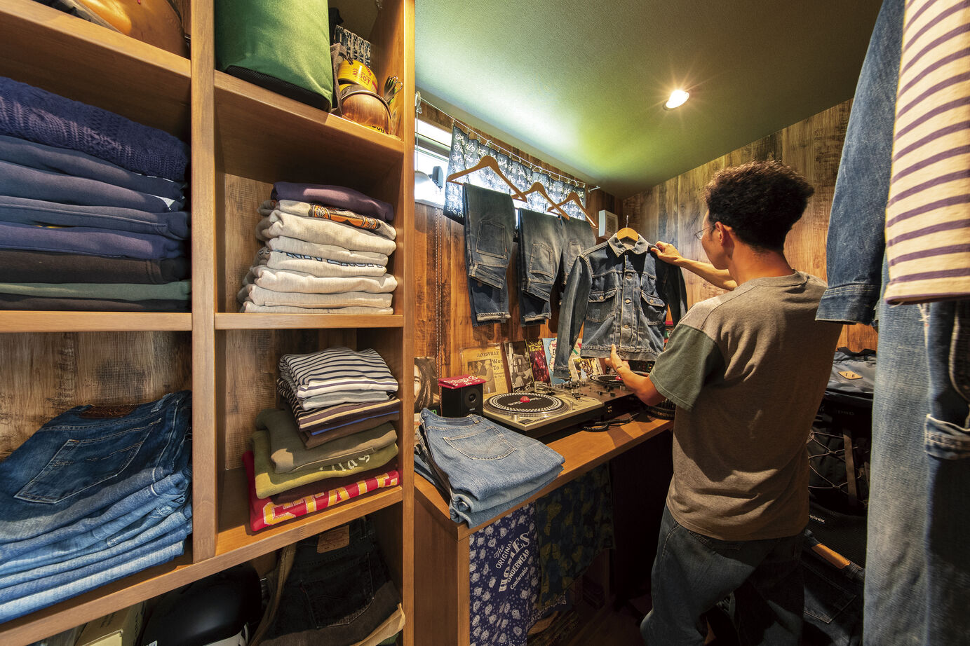 東海住宅　エンジョイホーム 平屋35坪｜みんなが集まるLDK｜仕切り少ない開放的空間｜生活ラクラク動線｜素足が気持ちいい無垢の家の建築実例画像7