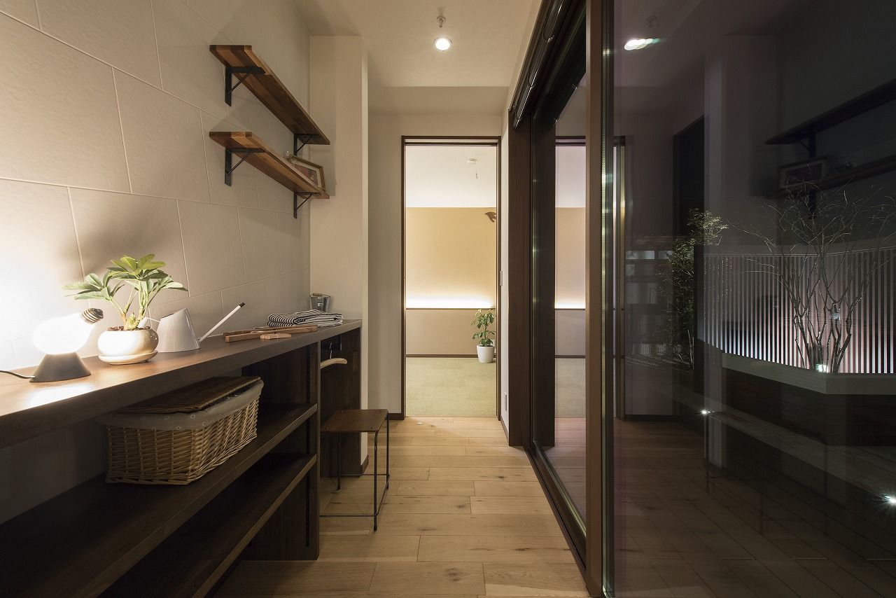 東海住宅　エンジョイホーム 2階建て｜ZEH仕様｜吹き抜け大空間｜中二階に畳コーナー｜ビルドインガレージ｜気密断熱性が高い快適温度の家の建築実例画像9