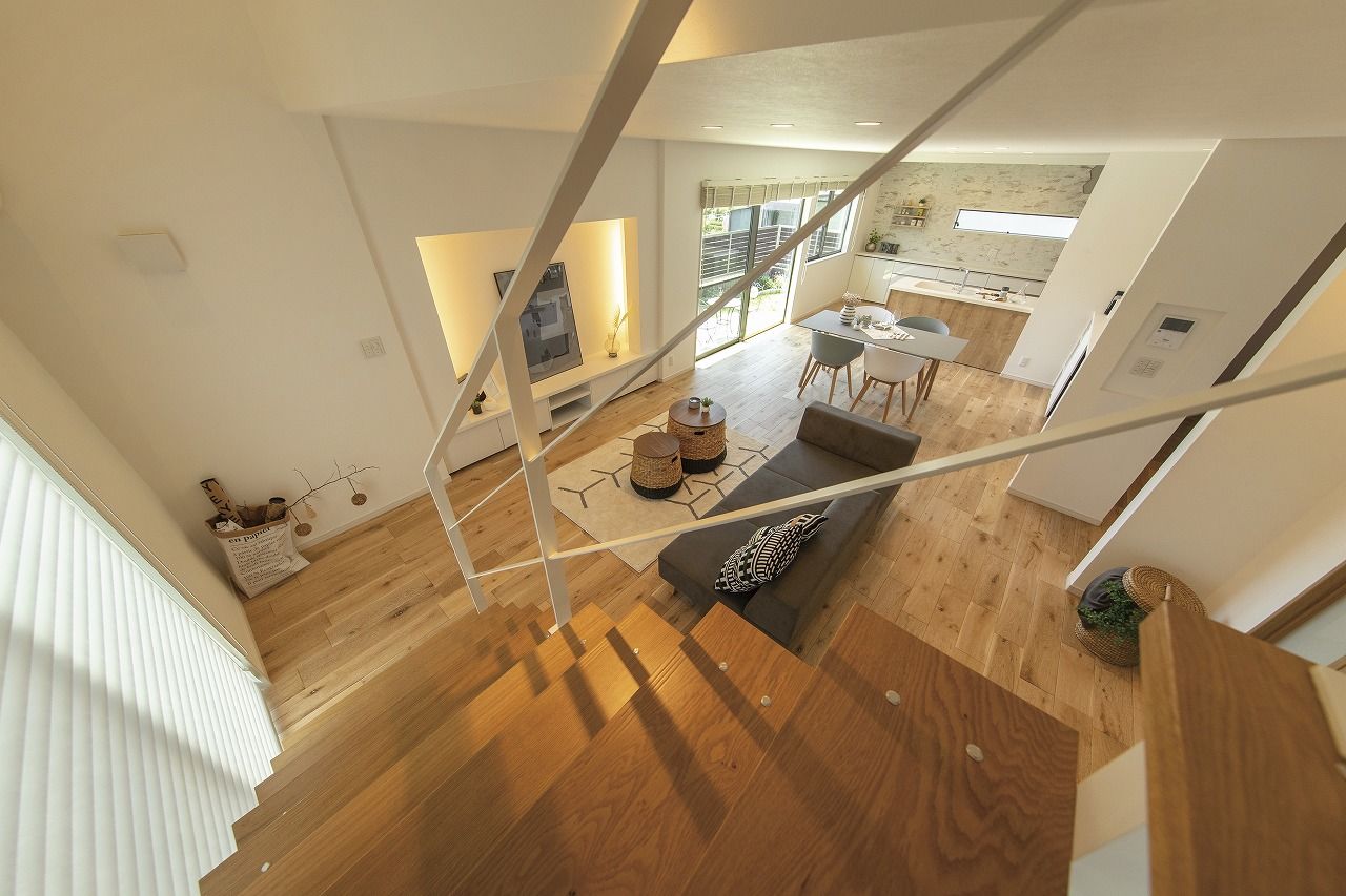 東海住宅　エンジョイホーム 2階建て｜インナーガレージ｜広々LDK｜美しさ×住みやすさを追求した家の建築実例画像7