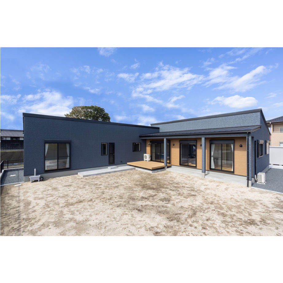 東海住宅　エンジョイホーム 平屋39坪｜豊富に無垢材使用｜リビング中心設計｜癒しとやさしい時間が流れるお家の建築実例画像2