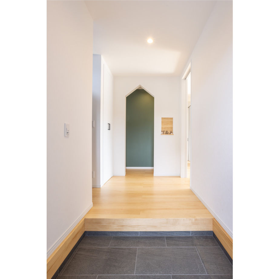 東海住宅　エンジョイホーム 平屋39坪｜豊富に無垢材使用｜リビング中心設計｜癒しとやさしい時間が流れるお家の建築実例画像3