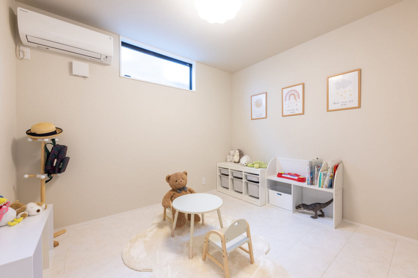 東海住宅　エンジョイホーム 平屋｜中庭｜ロの字｜ゆったりLDK｜プライバシーと開放感を両立した家族でくつろげる住まいの建築実例画像10