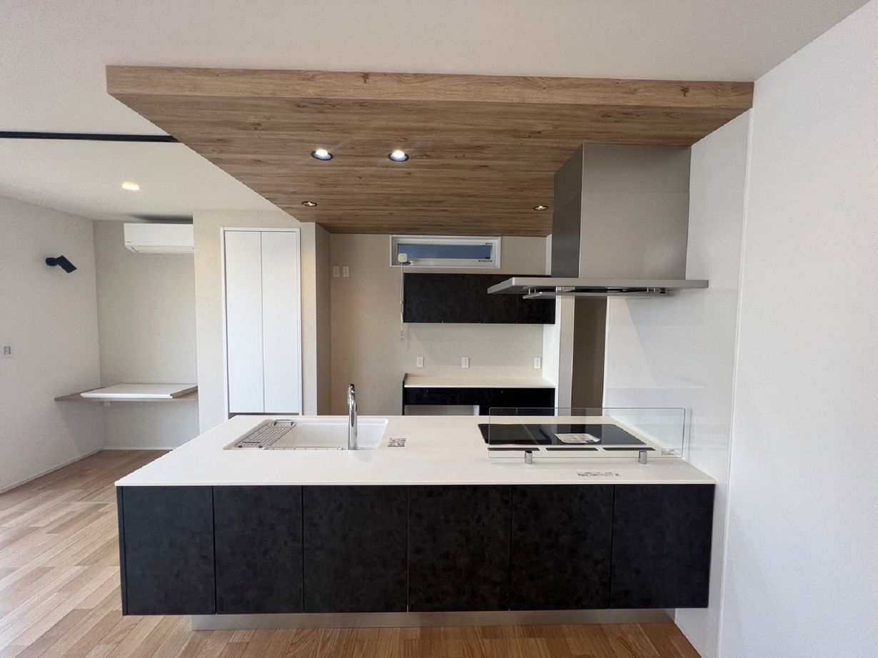 藍の家 【2300万円台/34.4坪/間取図あり】1階で生活が完結できる回遊動線が特徴のナチュラルモダンな暮らしの建築実例画像3