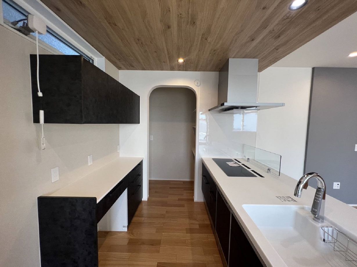 藍の家 【2300万円台/34.4坪/間取図あり】1階で生活が完結できる回遊動線が特徴のナチュラルモダンな暮らしの建築実例画像4