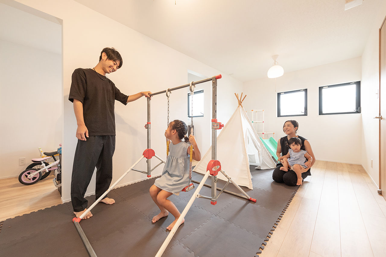 田原建設 【2000万円台/京都/土間/長期優良住宅】自分たちらしい暮らし。リビングと庭をつなぐ土間スタイルの家の建築実例画像9