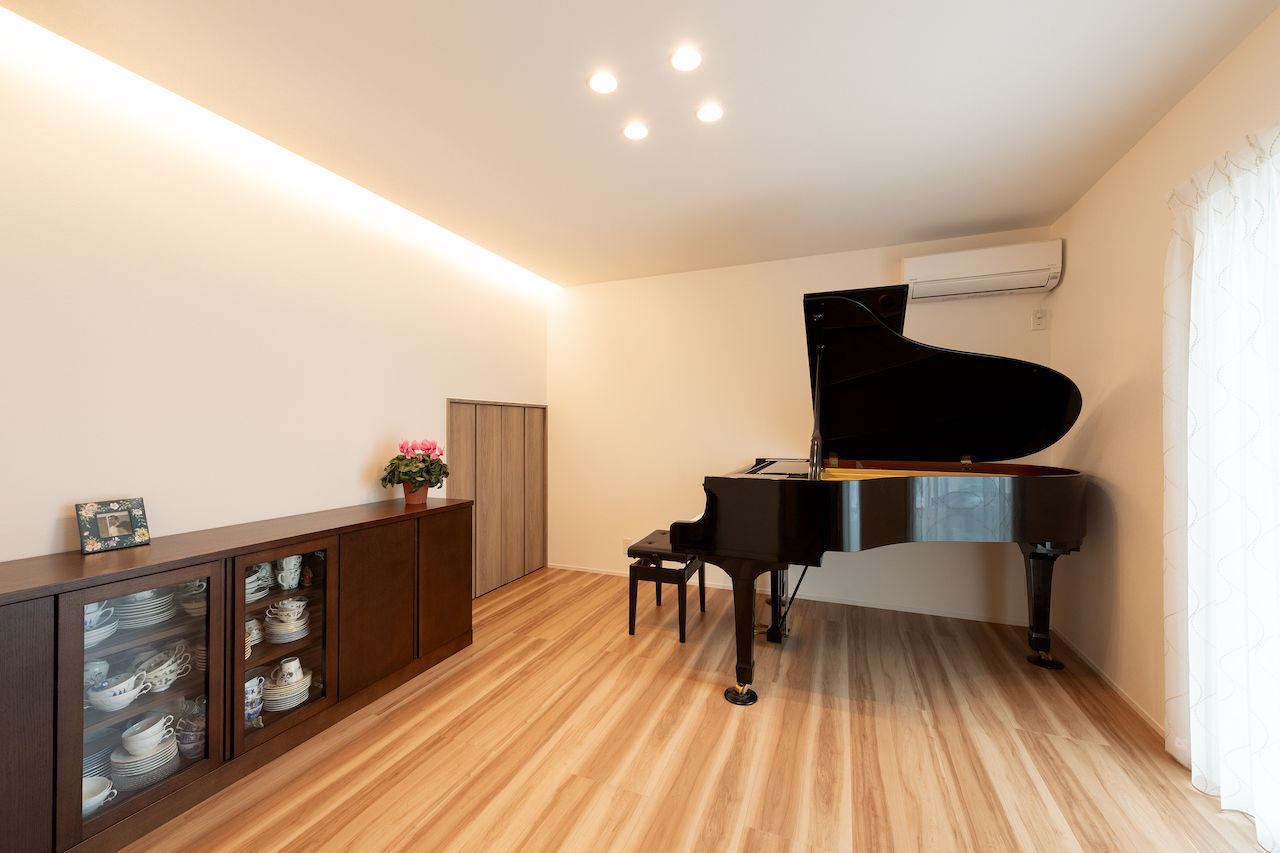 田原建設 【2000万円台/大阪/長期優良住宅】間取りや照明計画がお気に入り。広々LDK＆音楽ルームが魅力の開放的な家の建築実例画像3