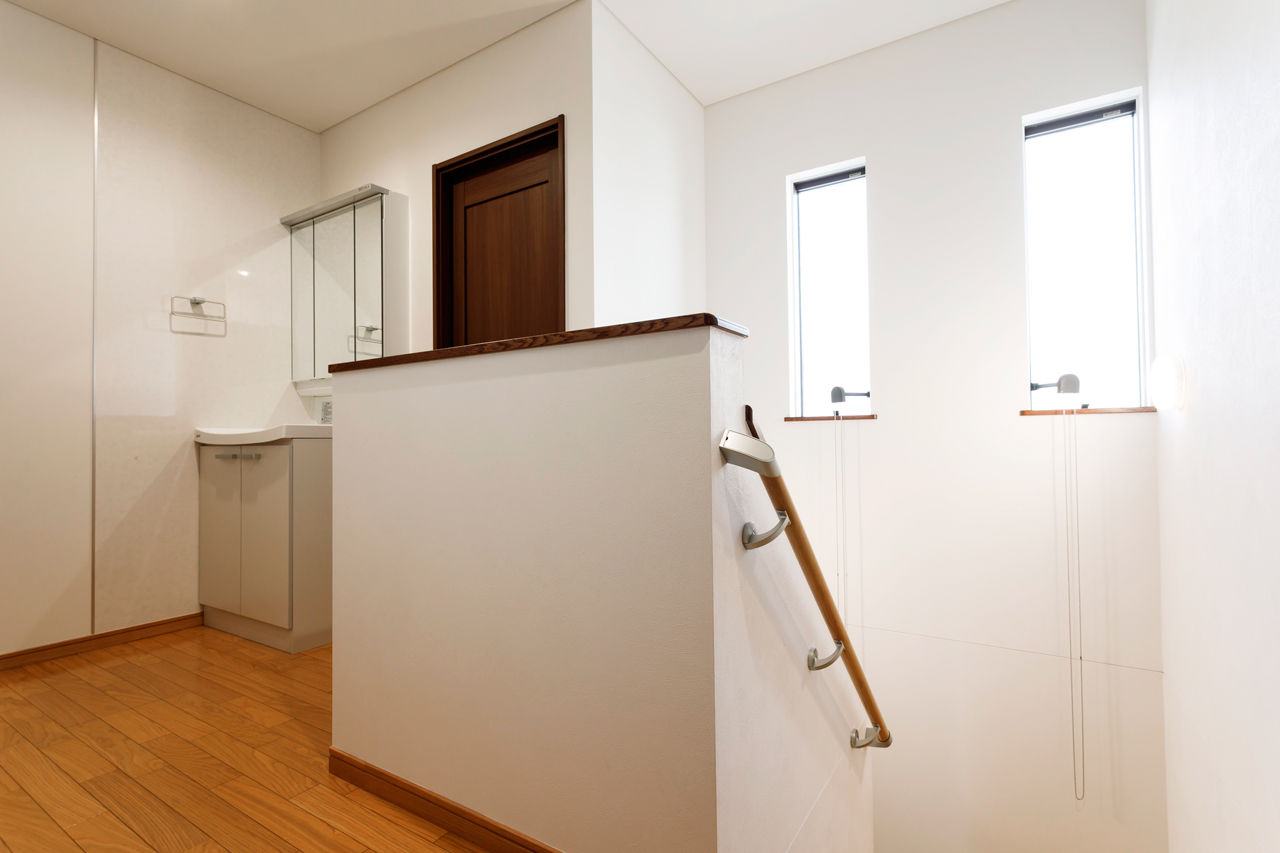 矢橋林業　矢橋の家 【3000万円台/4LDK/50坪台/間取り図】木と石と土のクラシカルな佇まい。家事ラクも叶えた洋風モダンな家の建築実例画像10