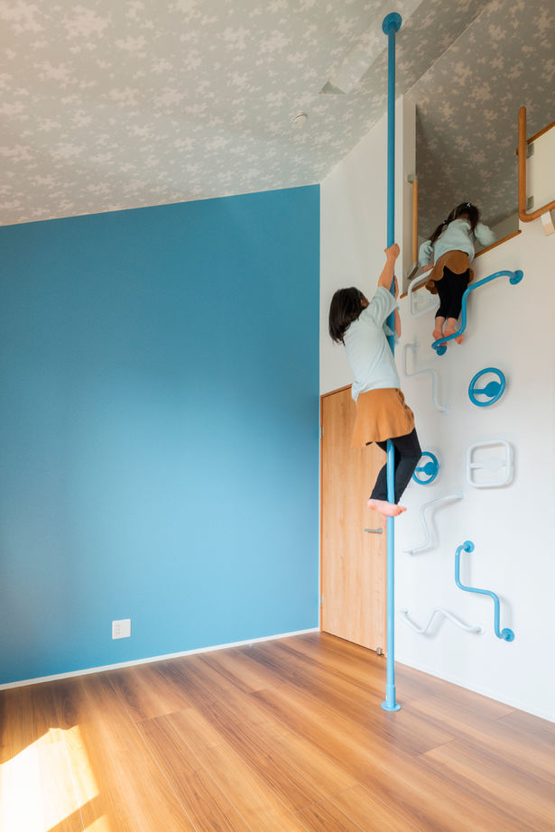 矢橋林業　矢橋の家 【岐阜県｜間取り有】テーマは「子どもが楽しく過ごせる家」。桜が見えるウッドデッキではBBQ三昧！の建築実例画像3