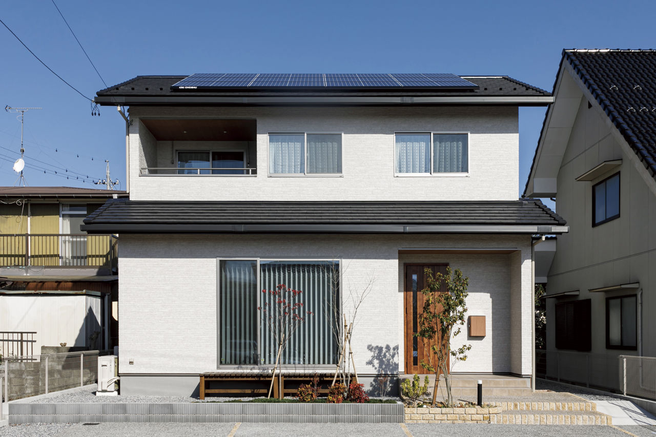 矢橋林業　矢橋の家 【2000万円台/30坪台/3LDK/駐車スペース/間取り】廊下を減らしてリビング広々！収納たっぷりの家事ラクな家の建築実例画像2