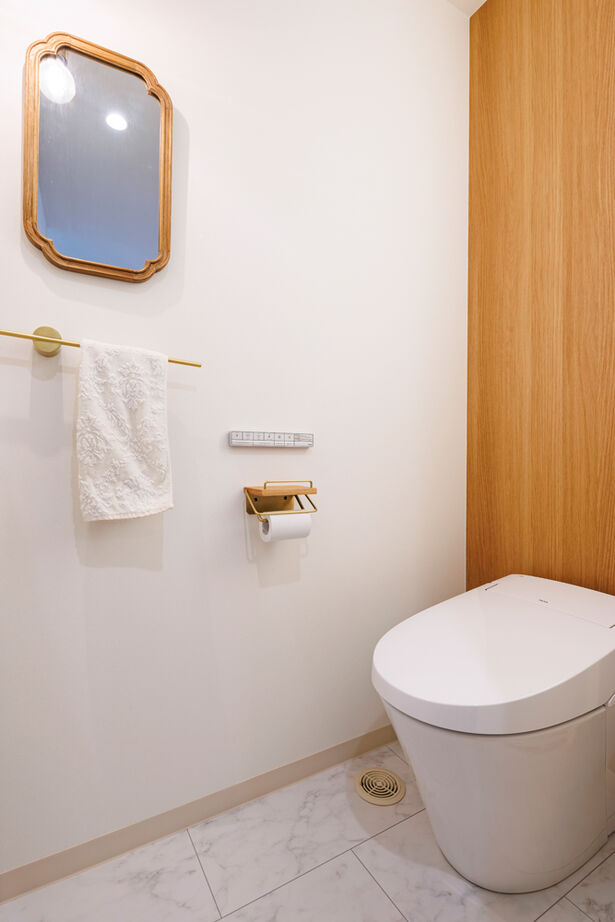 矢橋林業　矢橋の家 【2000万円台/30坪台/間取り図】グレーに木の温もりをプラス。「この動線のおかげで家事ラクが叶いました」の建築実例画像17