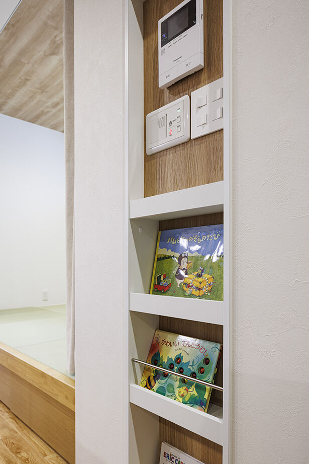 矢橋林業　矢橋の家 【30坪台｜2000万円台】無垢の床がやさしいカフェ風の家「好きなものが映える暮らしやすい家です」の建築実例画像7