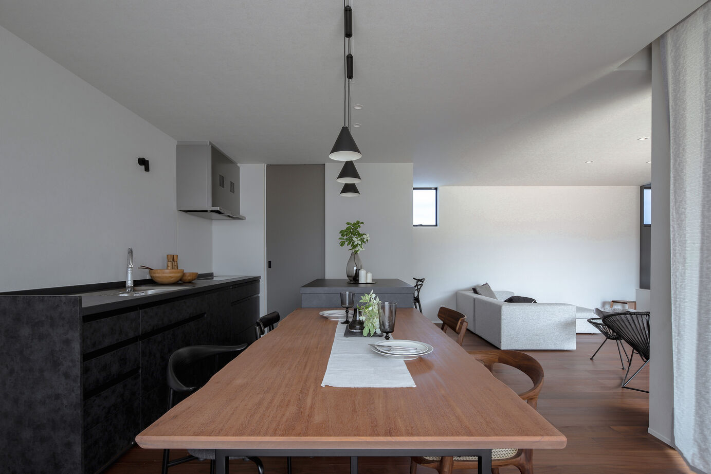 ｌａ ＣＡＳＡ　(ラ・カーサ) 【刈谷市/趣味室/インナーテラス】趣味に没頭する「植物ラボ」のある暮らしの建築実例画像7