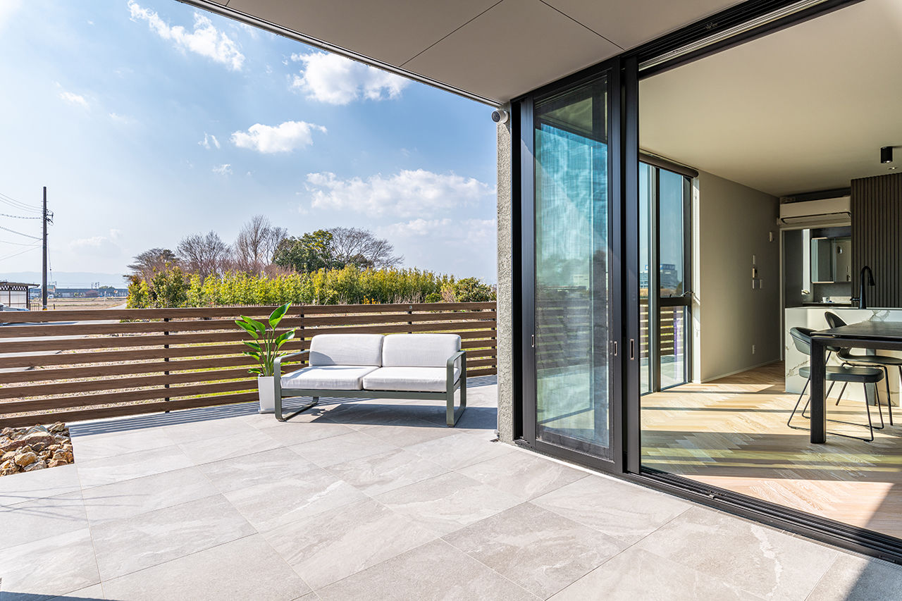 ｌａ ＣＡＳＡ　(ラ・カーサ) 【稲沢市/プライベートガーデン/吹き抜け】緑の景観を眺めながらティータイムやホームパーティーを愉しむ家の建築実例画像2