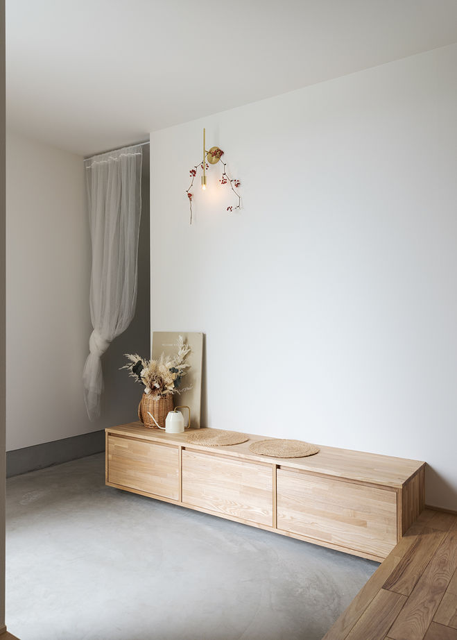 スタジオカーサ　一級建築士事務所 【3100万円/32坪/狭小地】土地面積21坪で叶えた、視覚的な広さと収納力。設計士の提案力が光る3階建ての建築実例画像15