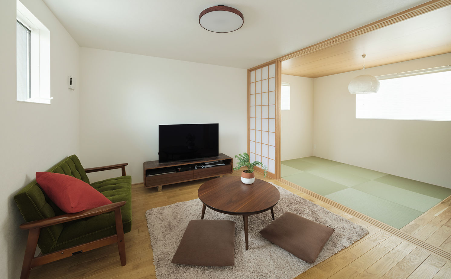 スタジオカーサ　一級建築士事務所 【2550万円/26坪/和モダン】一人の時間も二人の時間も心豊かに。夫婦が心地よい距離感で暮らせる家の建築実例画像9