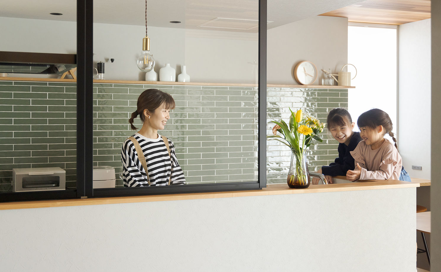 スタジオカーサ　一級建築士事務所 【2700万円/29坪/家事ラク】親も子どもものびのびと暮らす。設計士と建てた“家族の顔がみえる”家の建築実例画像4