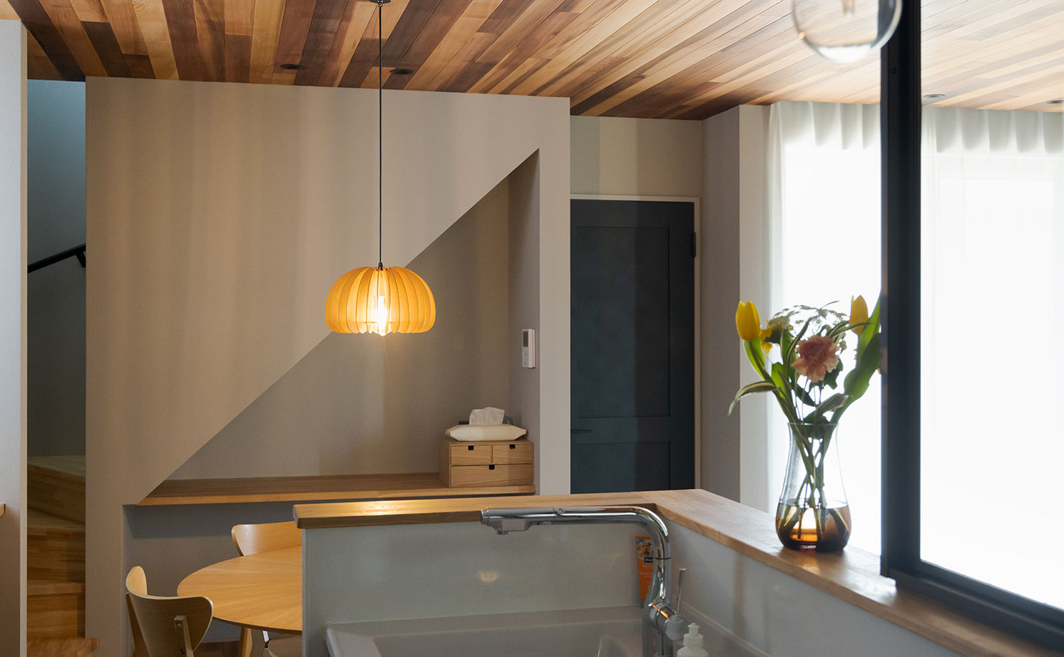 スタジオカーサ　一級建築士事務所 【2700万円/29坪/家事ラク】親も子どもものびのびと暮らす。設計士と建てた“家族の顔がみえる”家の建築実例画像5