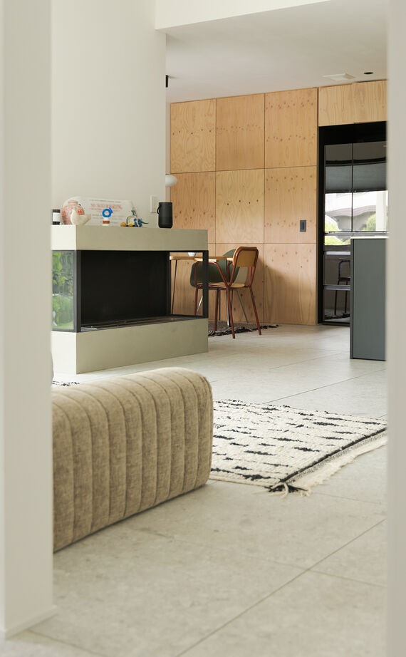 スタジオカーサ　一級建築士事務所 【5120万円/48坪/移住】木×ガラスブロック×タイルなど異素材をMIXした空間。全館空調も心地よさをプラスの建築実例画像13