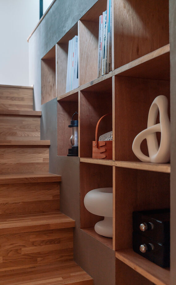 スタジオカーサ　一級建築士事務所 【4000万円～/38坪/ルーフデッキ】3階建てならではの屋上の開放感やバルコニーの心地よさを存分に愉しむ家の建築実例画像12