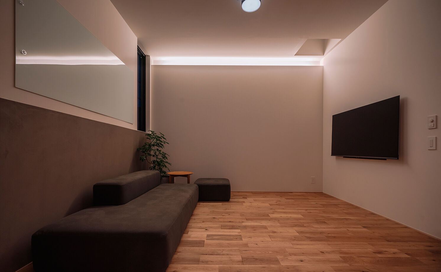 スタジオカーサ　一級建築士事務所 【4000万円～/38坪/ルーフデッキ】3階建てならではの屋上の開放感やバルコニーの心地よさを存分に愉しむ家の建築実例画像17