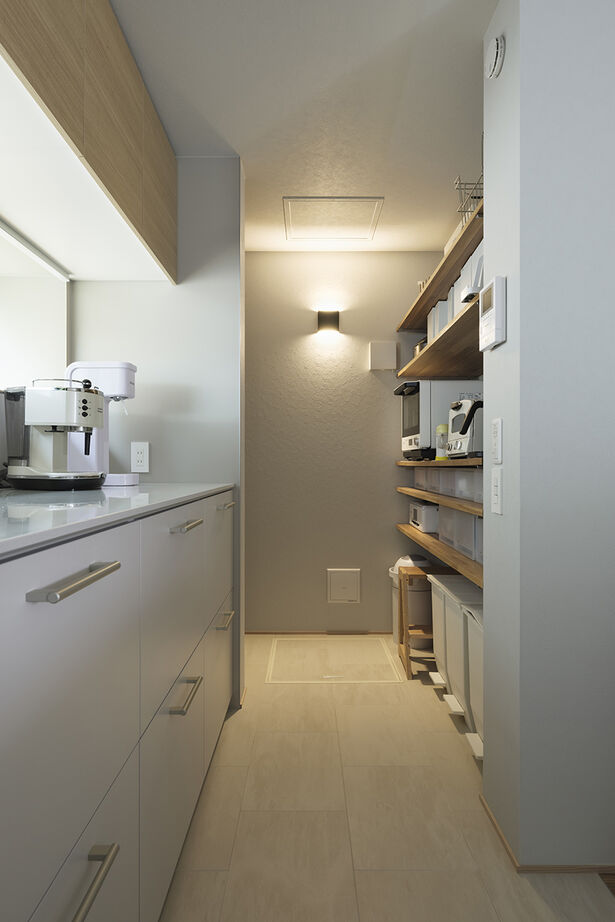 スタジオカーサ　一級建築士事務所 【3100万円/29坪/庭】家族にとっての「暮らしに大切な物」を見極めた、固定観念に捉われない家づくりの建築実例画像8