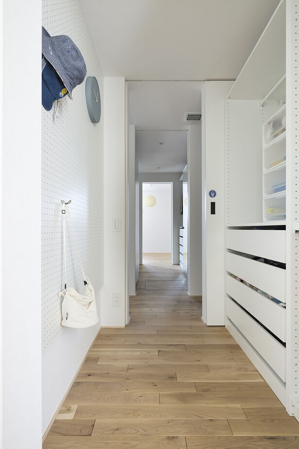 スタジオカーサ　一級建築士事務所 【3400万円/31坪/インナーバルコニー】想像以上の眺望が暮らしに彩りをプラス。「したい暮らし」をカタチにの建築実例画像9