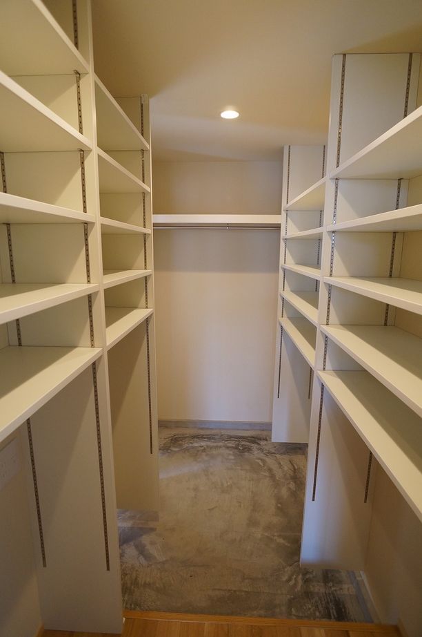 【横須賀/湘南/横浜】かつ七興産 【2200万円/吹抜け/間取り図あり】ウッドデッキと繋がる明るく開放的な大開口リビングと家事ラク動線の家の建築実例画像9