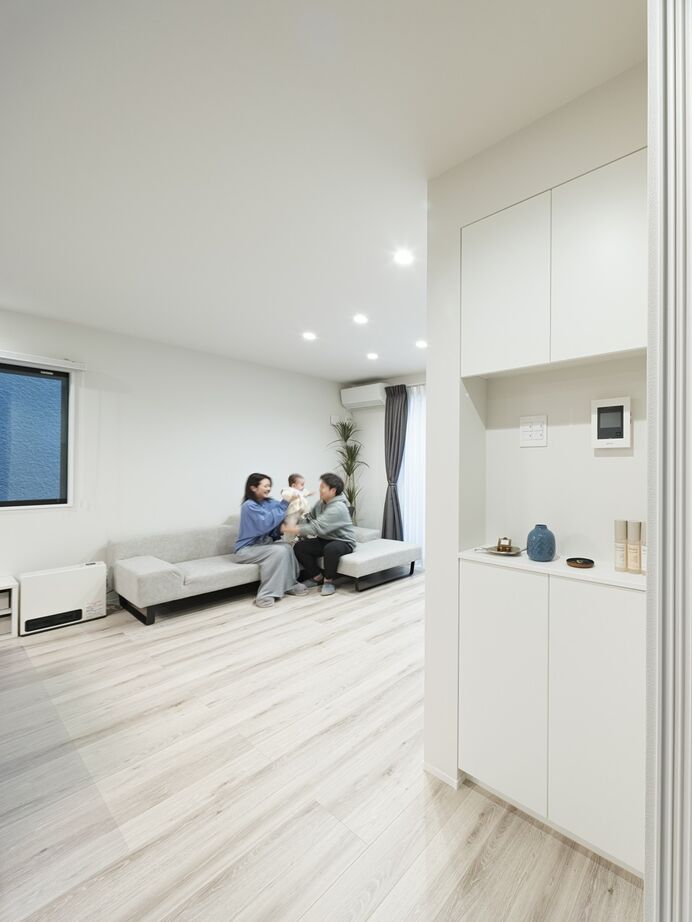 つくみホームズ 【20坪台/1000万円台/間取り図有】オプションを付けてもこの価格！開放感のあるホテルライクな家の建築実例画像3