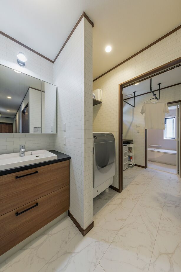 つくみホームズ 【50坪/3000万円台/間取り図有】お互いが気を遣わずに暮らせる工夫が満載の二世帯住宅の建築実例画像8