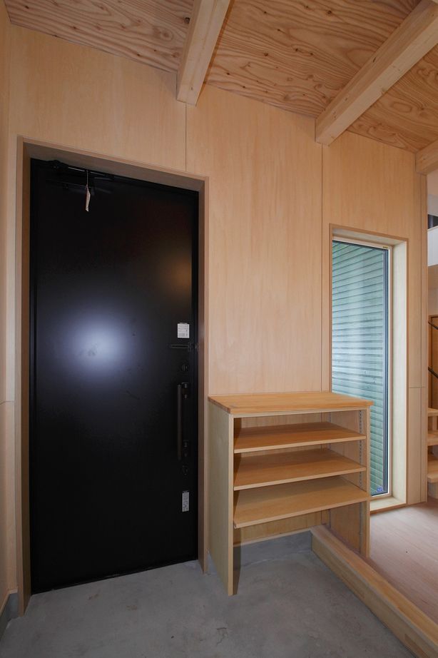 晃和住宅 【ウッドデッキ×和室×無垢材】時が経つほどに深みが増す、木目の美しさ際立つ「四季を感じる木の家」の建築実例画像10