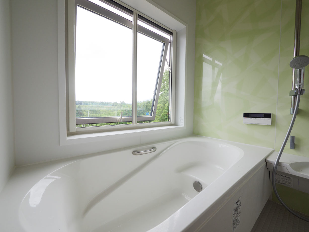 晃和住宅 【狭小地×ペットと暮らす×2階リビング】ニセコの大自然に溶け込み眺望にこだわった"Happy"な木の家の建築実例画像4