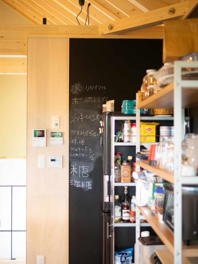 晃和住宅 【狭小地×ペットと暮らす×2階リビング】ニセコの大自然に溶け込み眺望にこだわった"Happy"な木の家の建築実例画像5