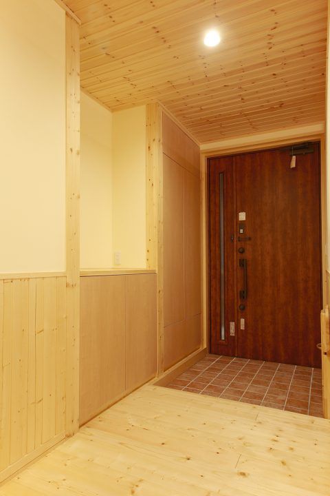 晃和住宅 【札幌市/テラス/ペットと暮らす/太陽光発電】世界にひとつだけ。木の魅力をたっぷり味わえる平屋風住宅の建築実例画像5