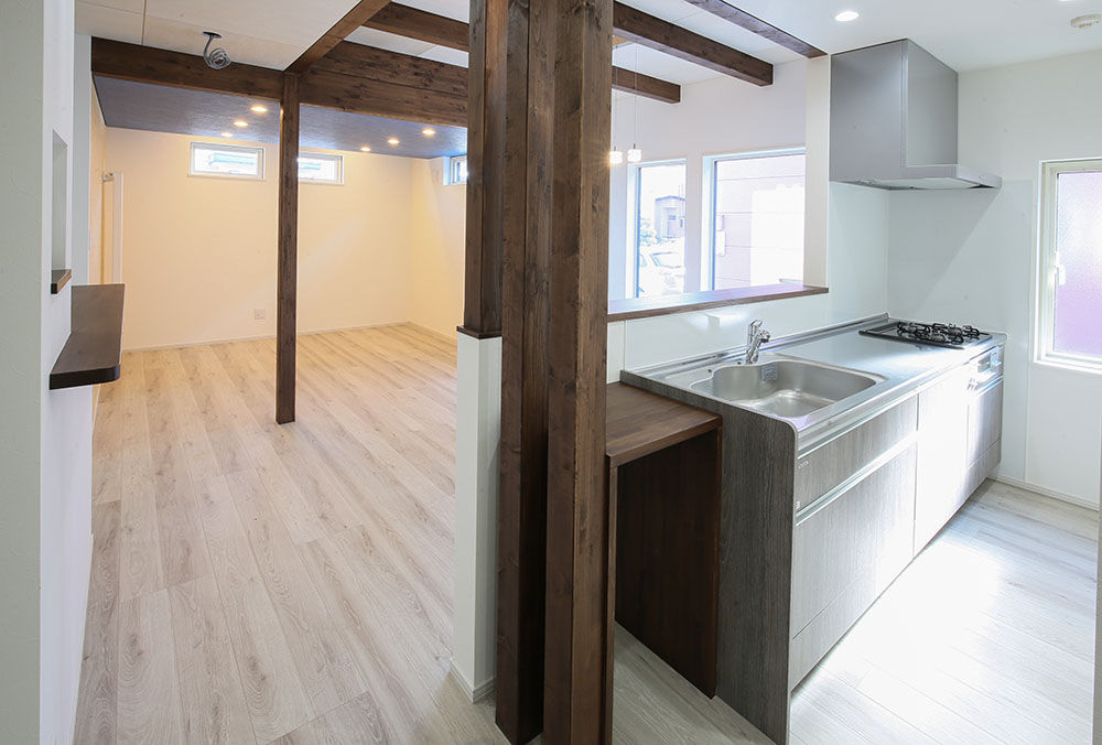 晃和住宅 【札幌市/4人家族/ウッドモダン】ランニングコストを抑えつつ、空間設計を大切にした開放的な木の家の建築実例画像2