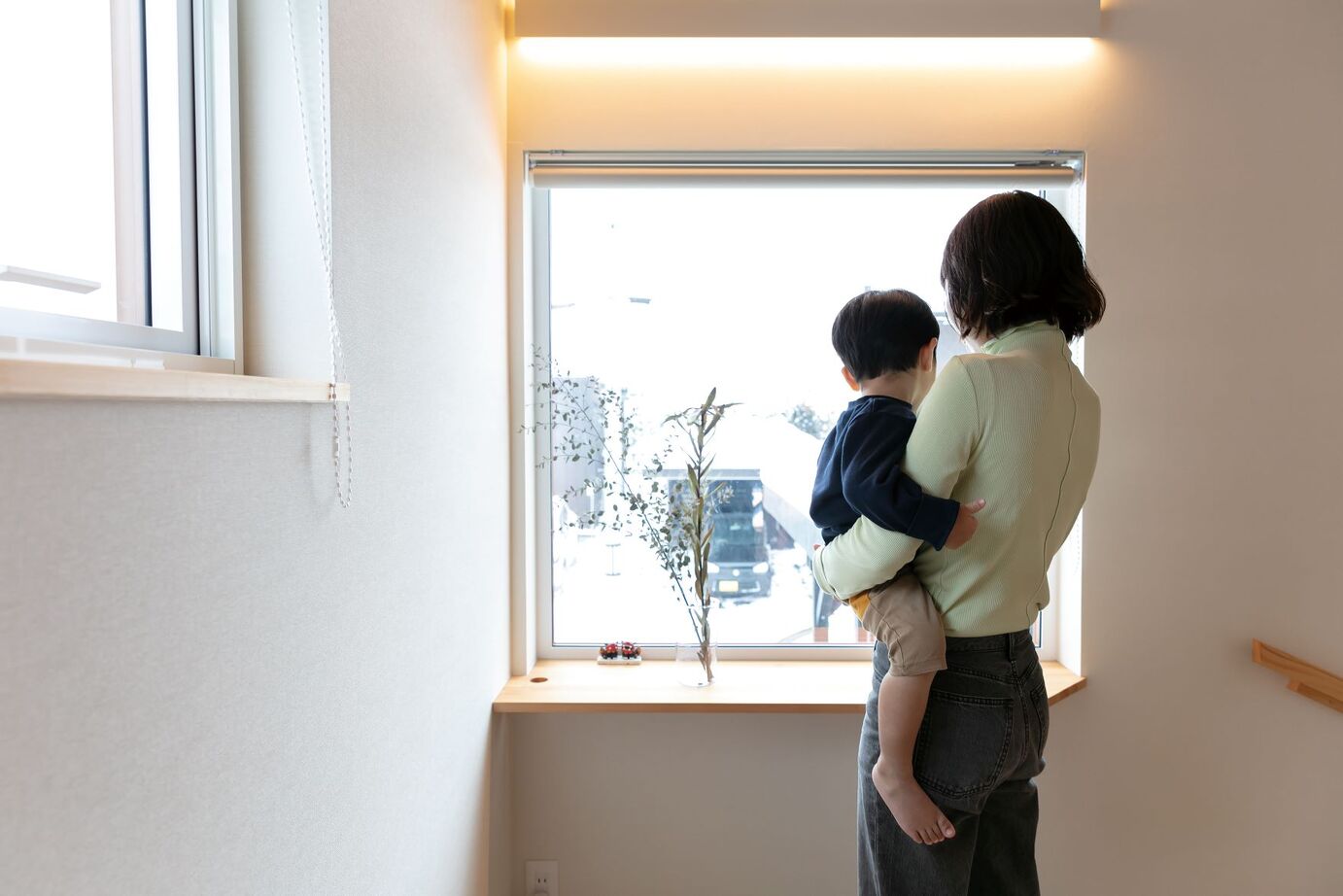 晃和住宅 【吹抜け/スキップ/現し天井】空間がスキップする4層構造　吹抜けの階段、天井は木現しの建築実例画像11