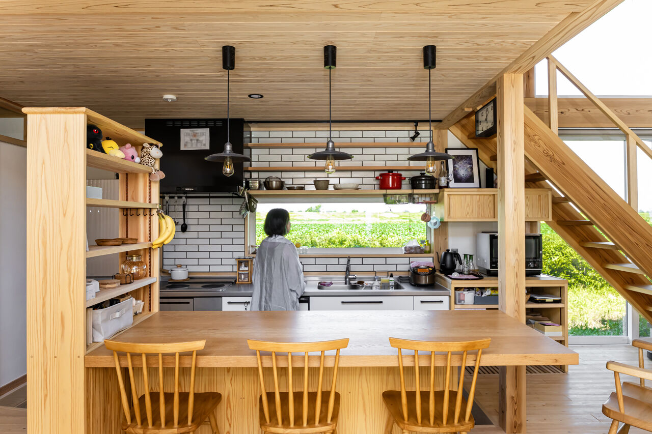 佐七建設 【3LDK+S/31坪/平屋ライク】薪ストーブの炎がゆらぎ、猫とまどろむ。自然素材とともにある、なごみの家の建築実例画像6