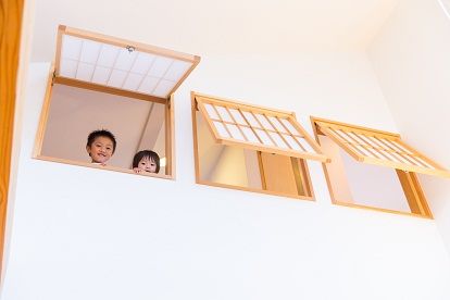 斉藤工務店 【2000万円台/4人家族/5LDK36坪/平屋ベース2階建】庭を囲んで、家族がつながる 休日が楽しみな自慢の我が家の建築実例画像9