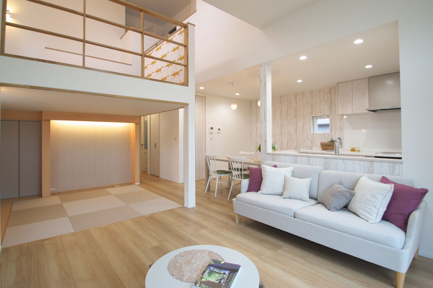 DAhome　(ディーエーホーム) 和モダンとスキップフロアが織りなす、家族がつながる心地よい空間づくりの建築実例画像