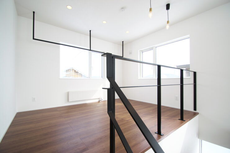 DAhome　(ディーエーホーム) 田園に囲まれた山々を望む敷地にカフェテイストの住空間。のどかを楽しむ吹き抜けのある住まいの建築実例画像8