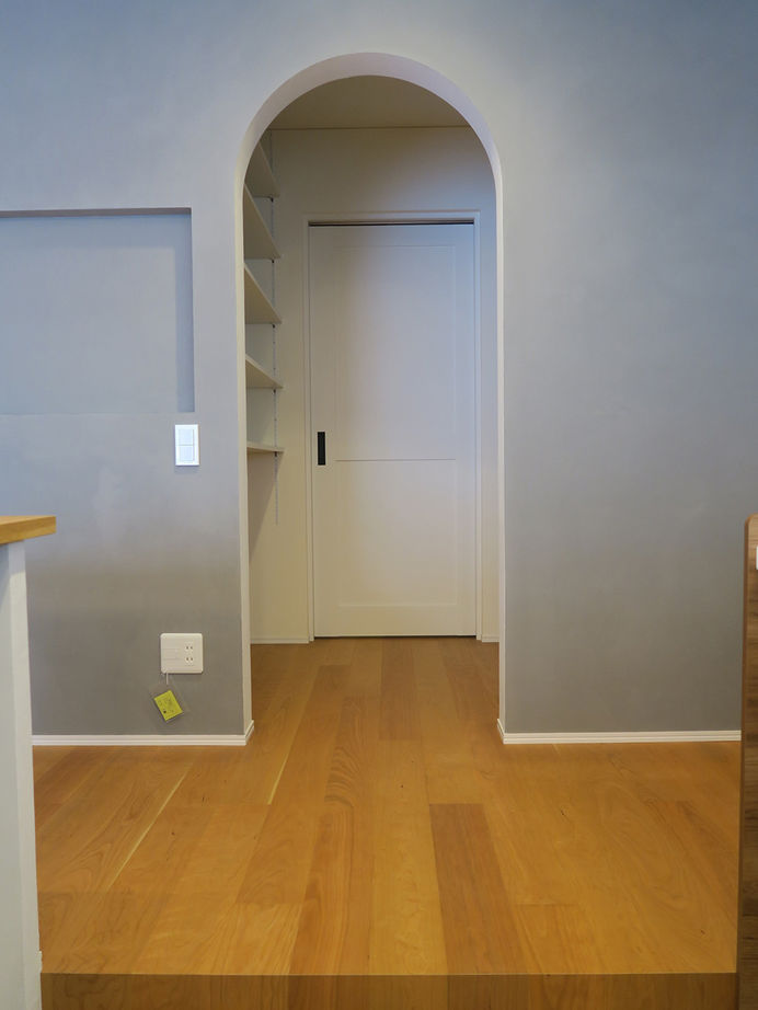 厚見建設工業 【2000万円台/岐阜市/間取り図有】造作キッチン、ボルダリング壁、中庭、わくわくが詰まった家の建築実例画像7