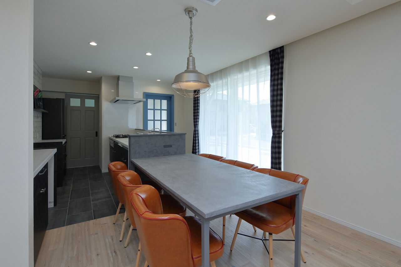 厚見建設工業 【サーフハウス／カバードポーチ】住まいづくりのプロの目も満足させた、設計・施工・表現力の建築実例画像3