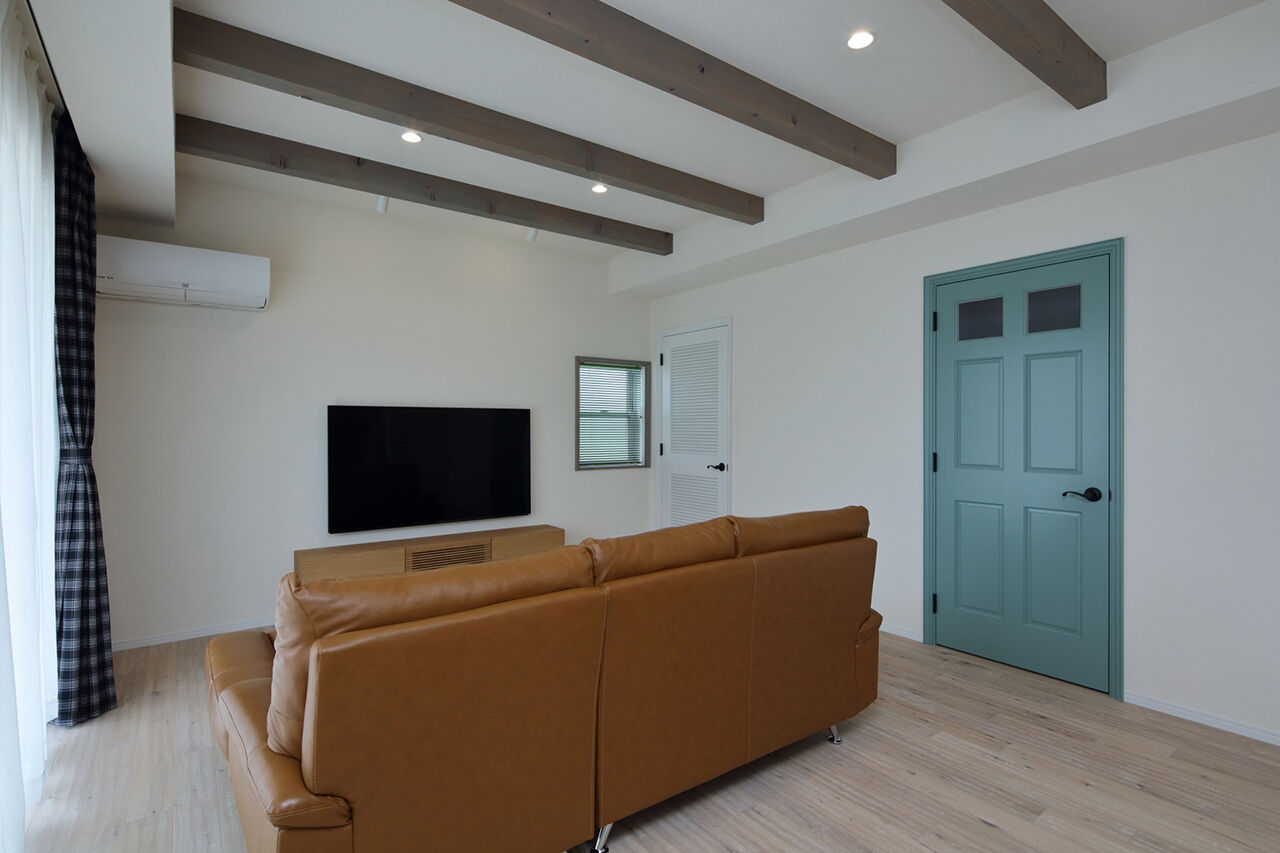 厚見建設工業 【サーフハウス／カバードポーチ】住まいづくりのプロの目も満足させた、設計・施工・表現力の建築実例画像4