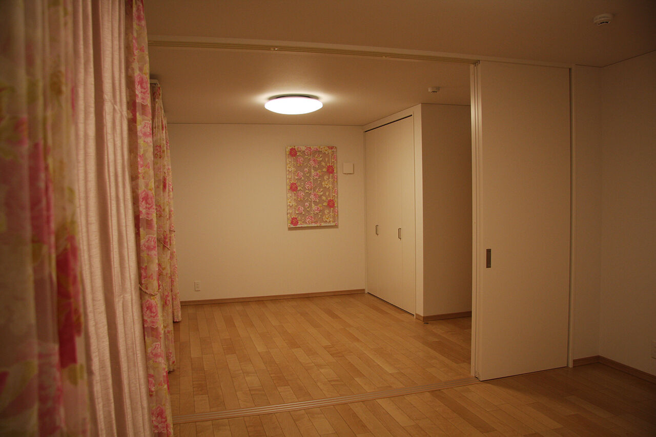 厚見建設工業 【テクノストラクチャー工法／３階建て／吹抜け】「スタイリッシュ×安心」の耐震住宅の建築実例画像7