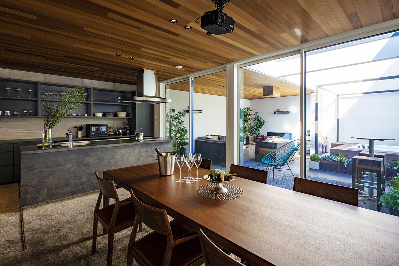 vacances東海 by stylecasa 【ビルトインガレージ×サウナ×66坪｜間取り有】ラグジュアリーリゾートの寛ぎで、常に帰りたくなる家にの建築実例画像2