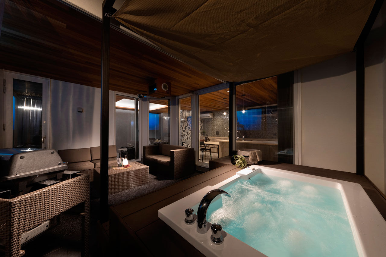 vacances東海 by stylecasa 【2階リビング×48坪】ハイブランドのショールームのような華やぎと、リゾートの寛ぎをともに愉しむ邸宅の建築実例画像7